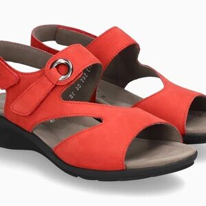 Mephisto Prissie Red Bucksoft 900 Adjustable Hook & Loop Sandals Shoes US 6 NEW